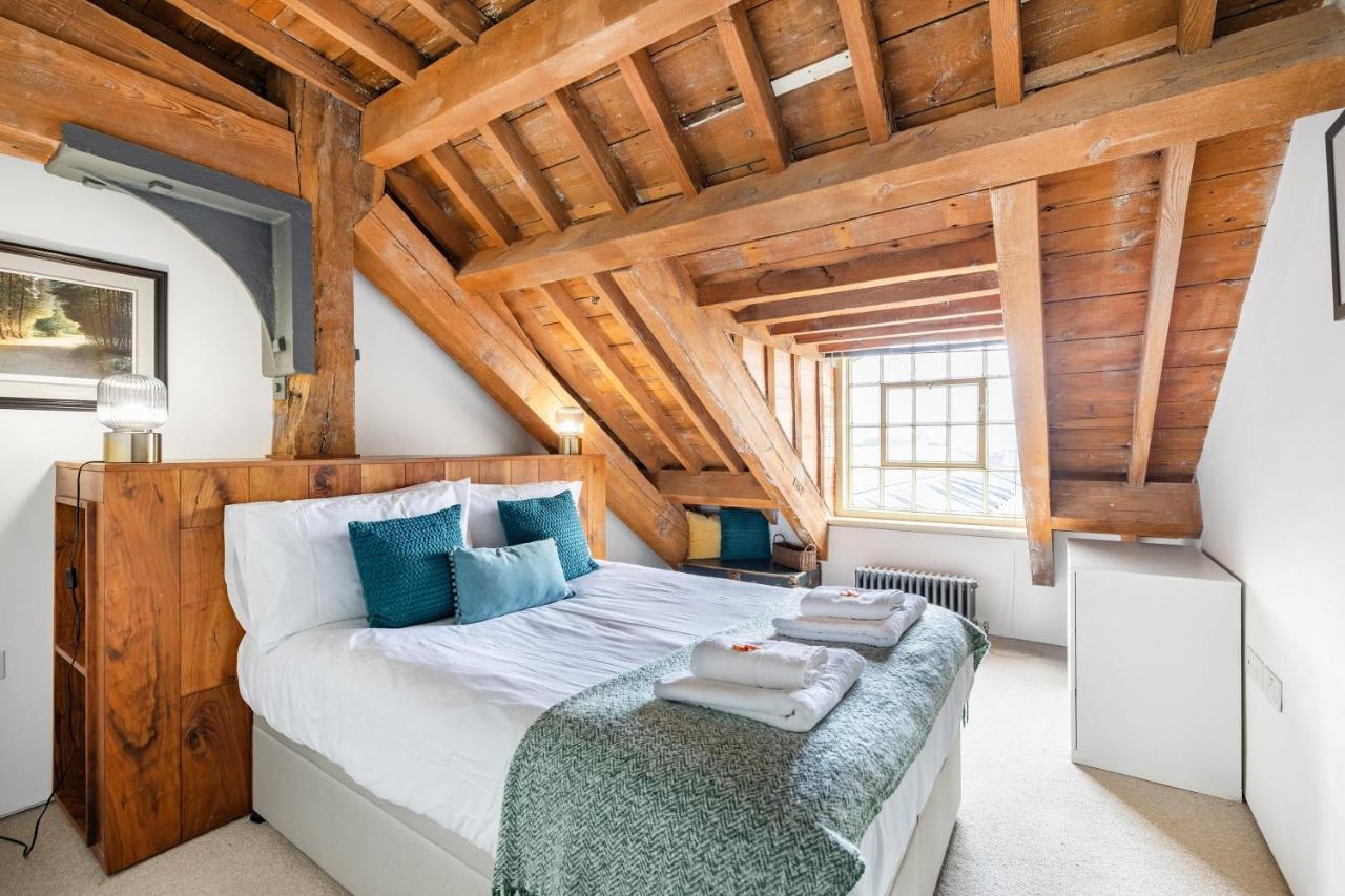 Luxury 2 Bed Apartment In Historic Royal William Yard Плимът Екстериор снимка