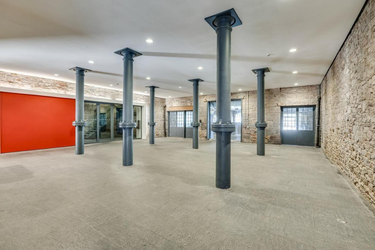 Luxury 2 Bed Apartment In Historic Royal William Yard Плимът Екстериор снимка
