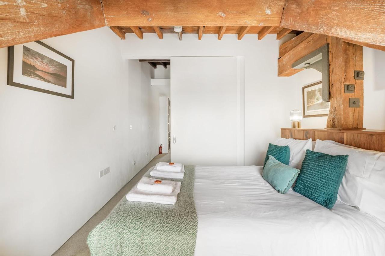 Luxury 2 Bed Apartment In Historic Royal William Yard Плимът Екстериор снимка