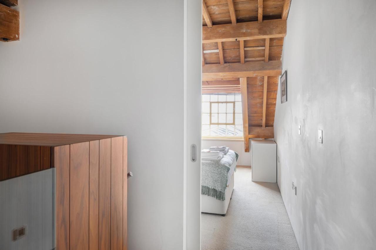 Luxury 2 Bed Apartment In Historic Royal William Yard Плимът Екстериор снимка